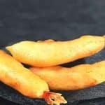 14. Indbagte tigerrejer med sursød sauce 3 stk