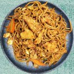 48-51. Stegte Nudler